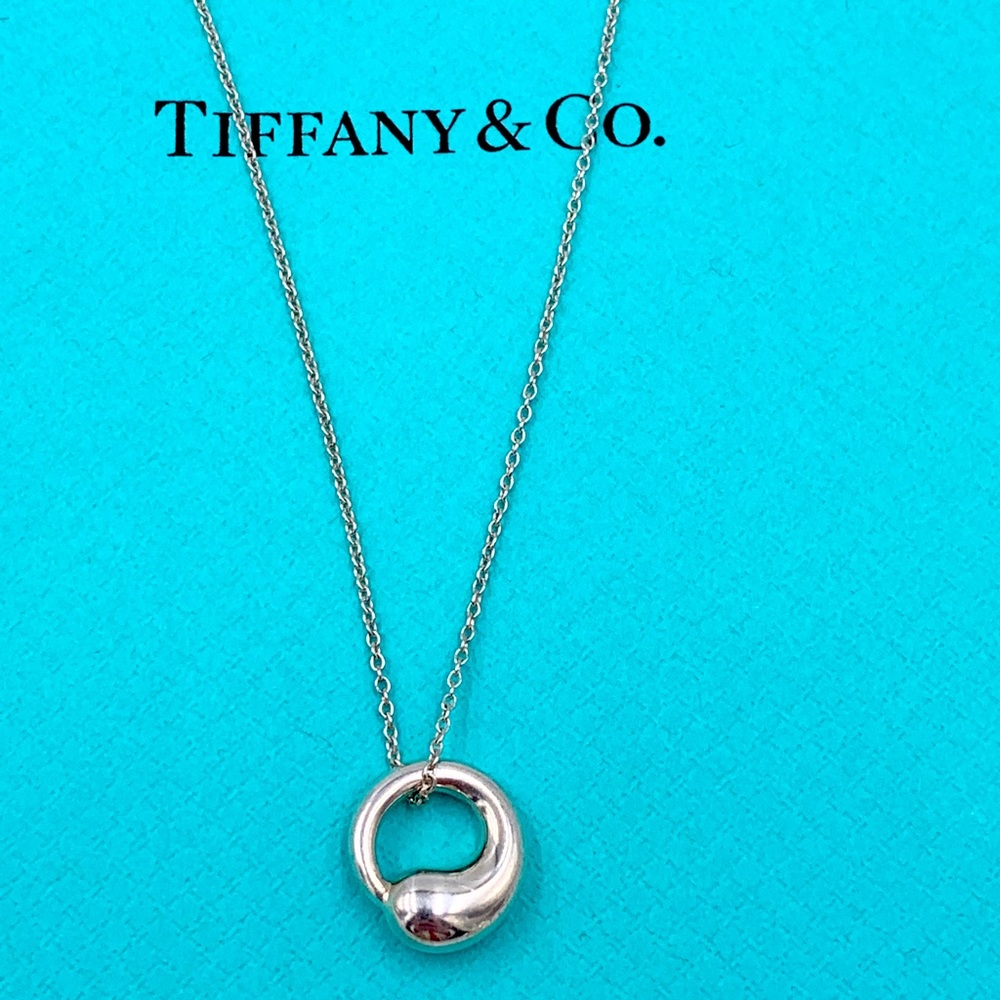 Authentic Tiffany & Co Silver Elsa Peretti Eternal Circle Pendant with Necklace